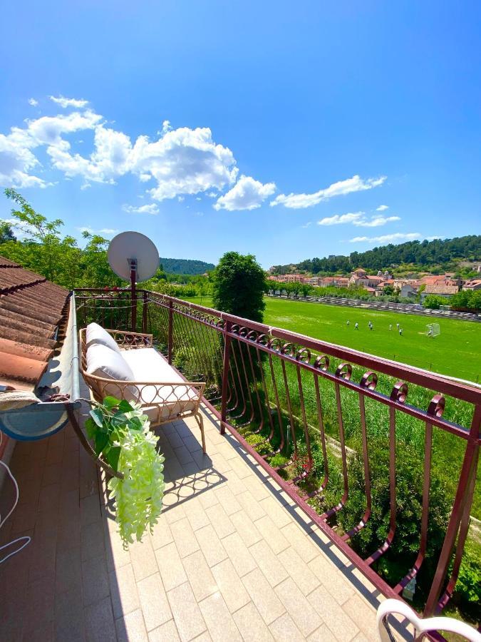 Casa Erceg Amor Vincit Omnia Skradin Buitenkant foto