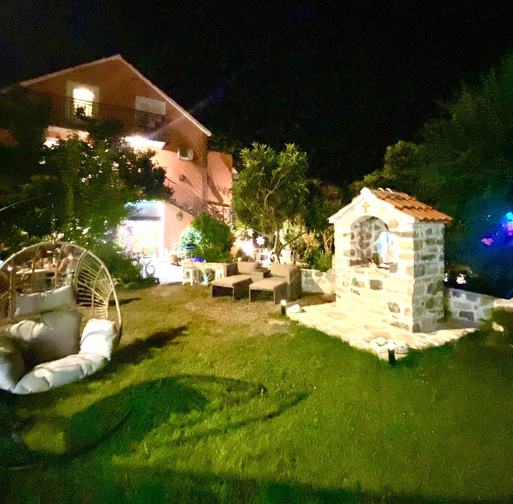 Casa Erceg Amor Vincit Omnia Skradin Buitenkant foto