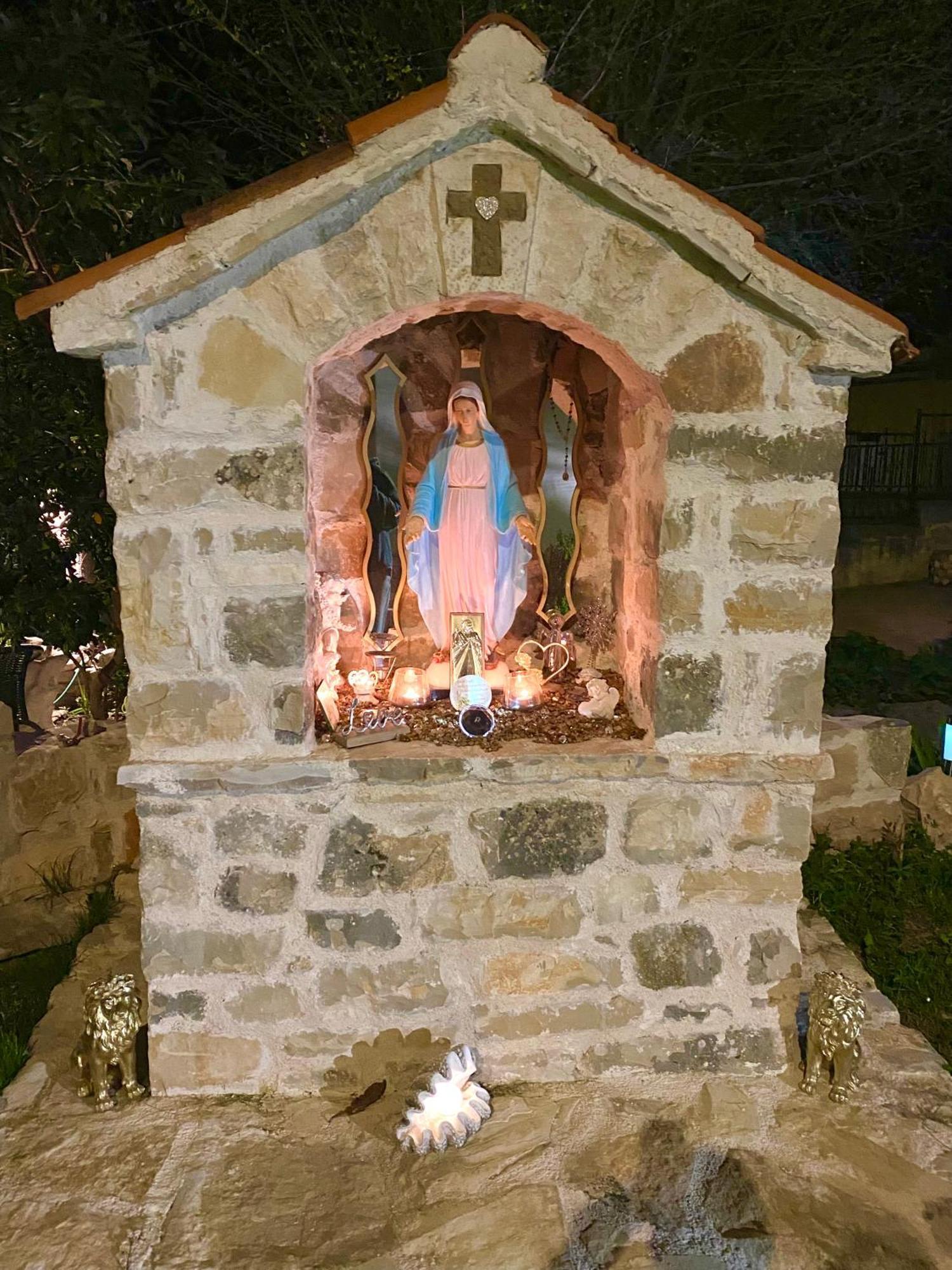 Casa Erceg Amor Vincit Omnia Skradin Buitenkant foto
